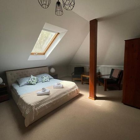 Restauracja Rozmarzyn Otel Ostrzeszów Dış mekan fotoğraf