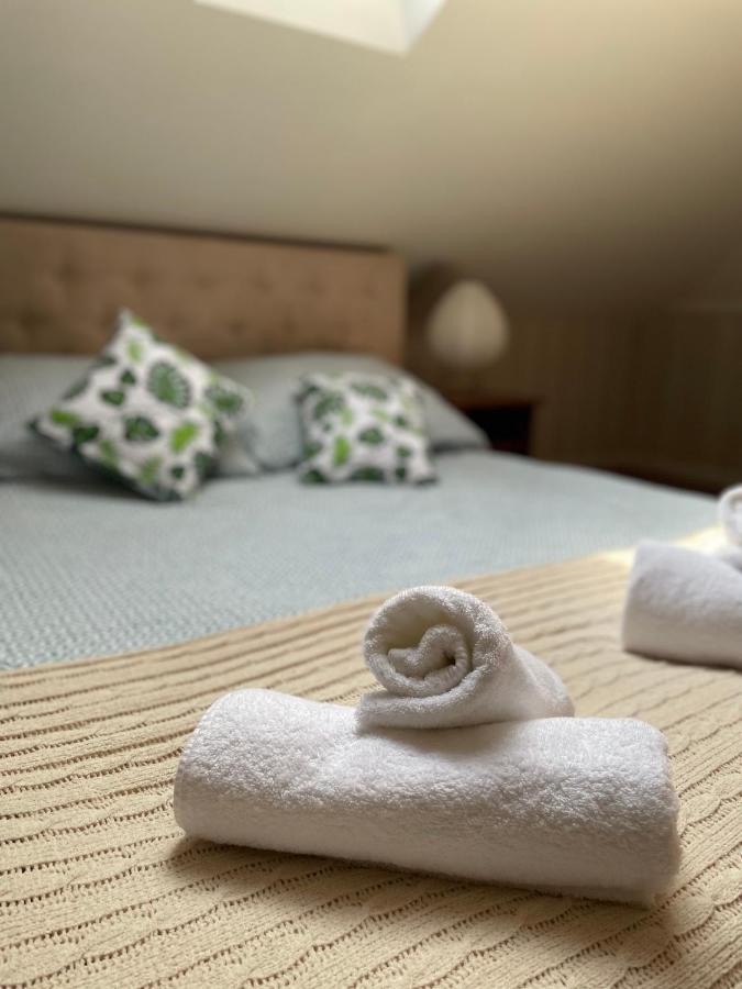 Restauracja Rozmarzyn Otel Ostrzeszów Dış mekan fotoğraf