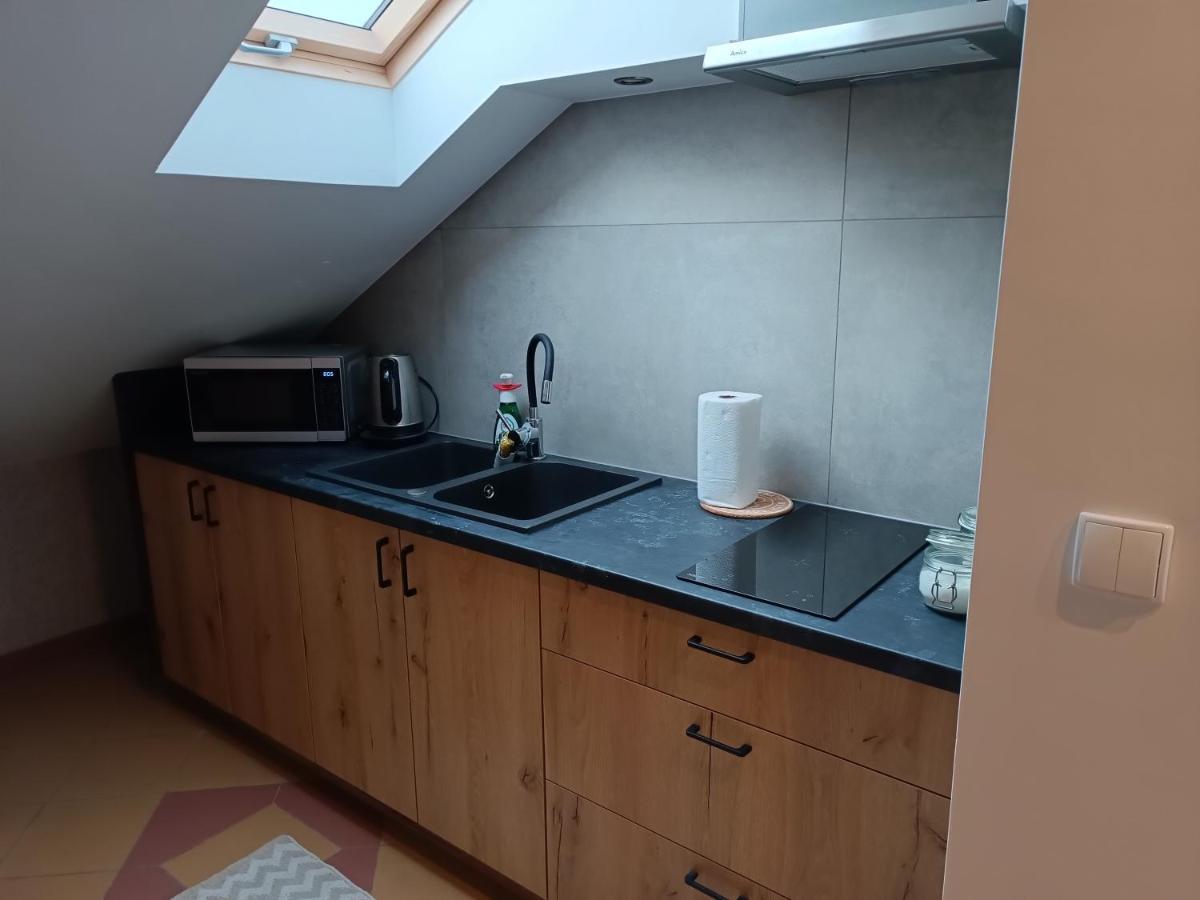 Restauracja Rozmarzyn Otel Ostrzeszów Dış mekan fotoğraf
